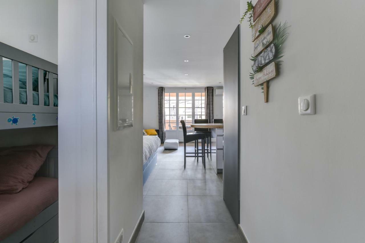 Le Hameau Des Pins Apartment Saint-Raphael  Ngoại thất bức ảnh
