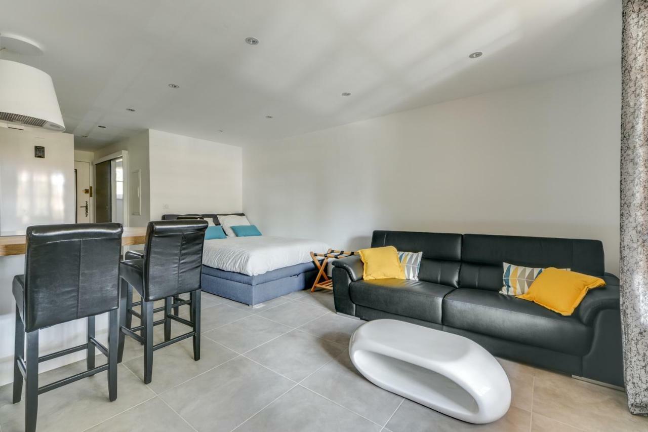 Le Hameau Des Pins Apartment Saint-Raphael  Ngoại thất bức ảnh