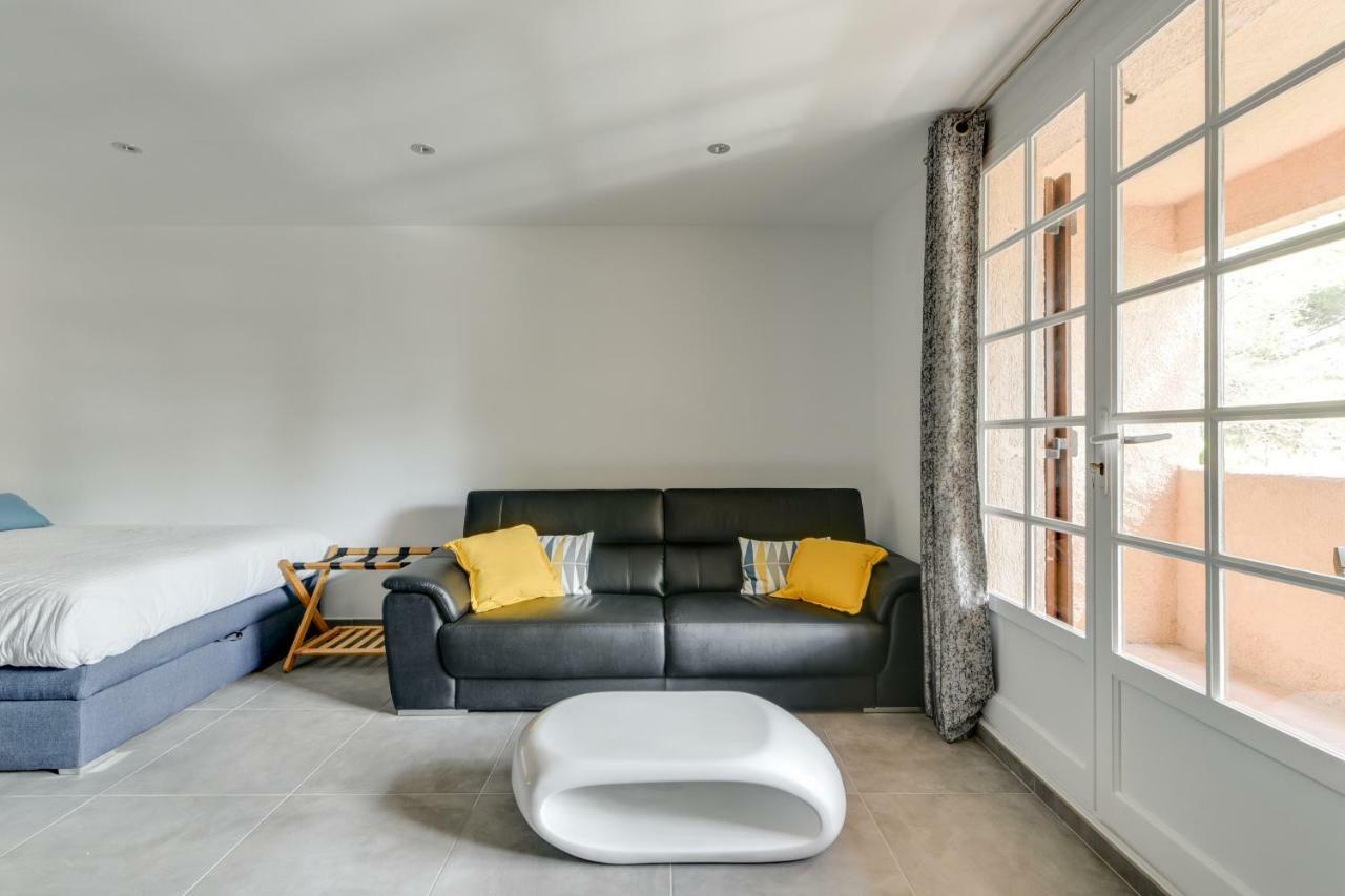 Le Hameau Des Pins Apartment Saint-Raphael  Ngoại thất bức ảnh
